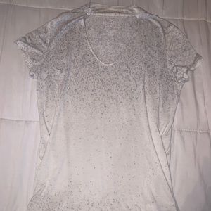 American eagle T-shirt with cut out in the chest